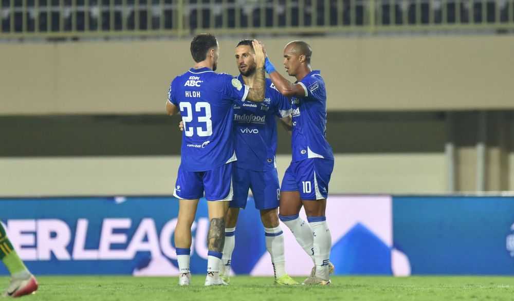 Persib Bandung Bungkam PSBS Biak 3-0, Naik ke Peringkat Tiga Super League 2025/26