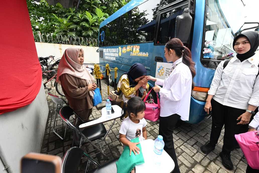 Perkuat Layanan Kesehatan dan Ketahanan Keluarga, Seruni Kabinet Merah Putih Kunjungi Kabupaten Bandung