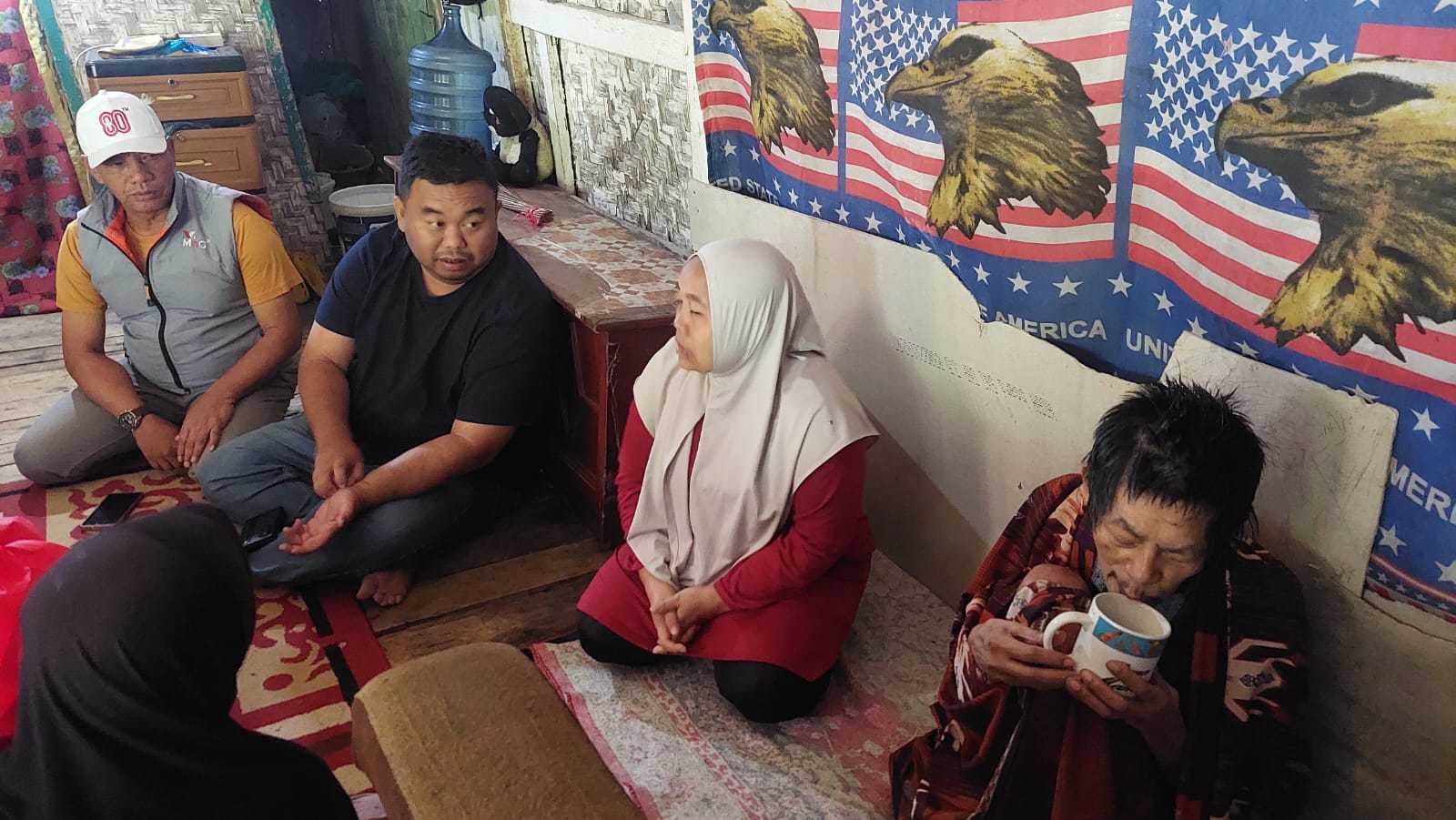 Yudha Puja Turnawan Ajak Gotong Royong Bantu Lansia Sakit Stroke di Cilawu, Dorong Sinergi Pemerintah dan CSR