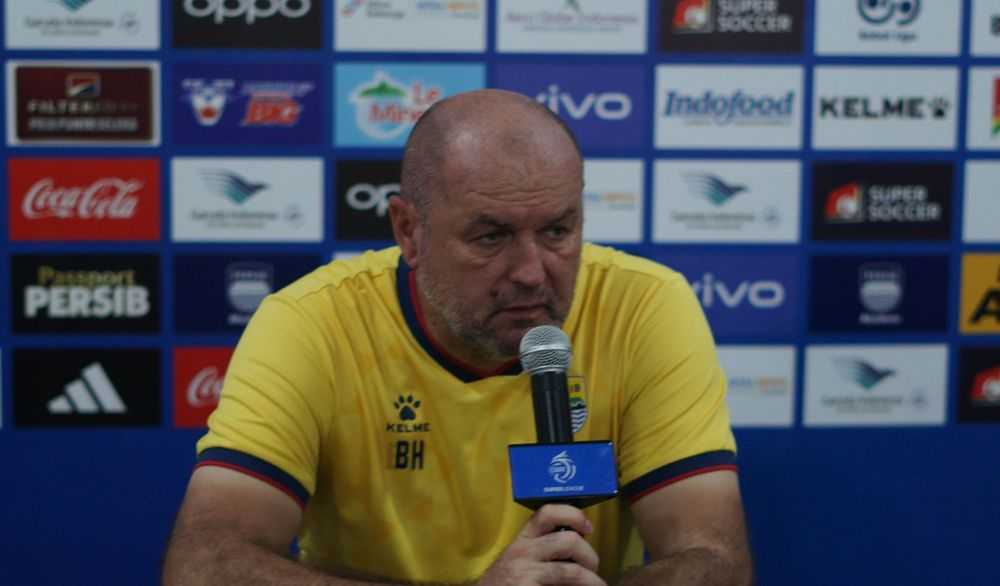 Bojan Hodak Targetkan Kemenangan PERSIB Saat Hadapi Dewa United di GBLA
