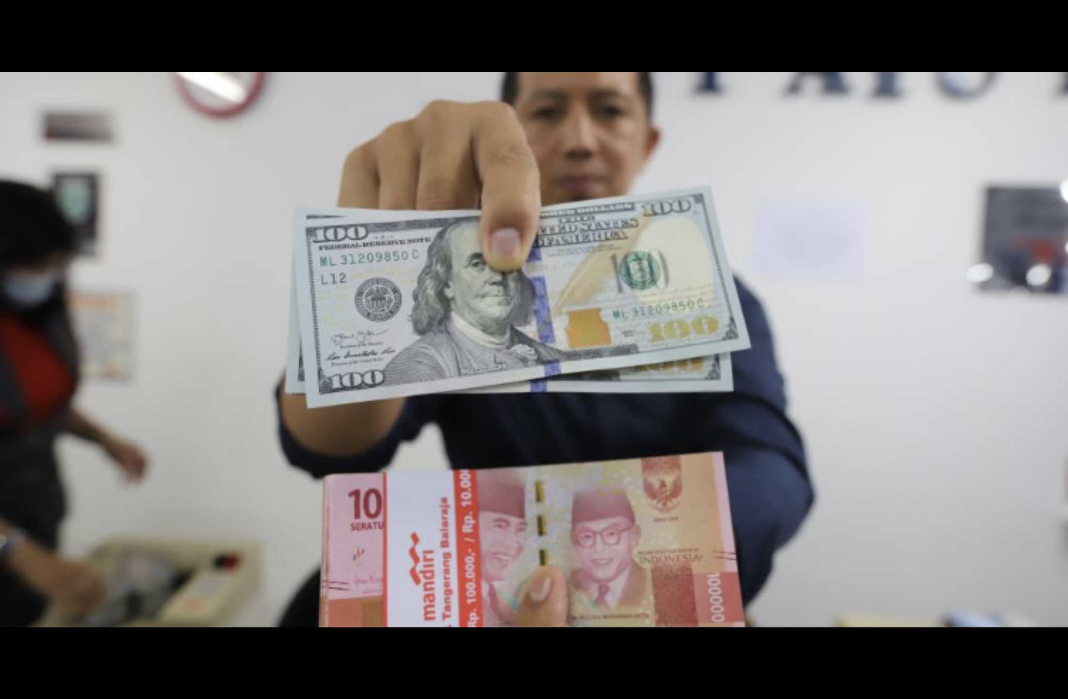 Rupiah Menguat di Tengah Ekspektasi Pemangkasan Suku Bunga The Fed