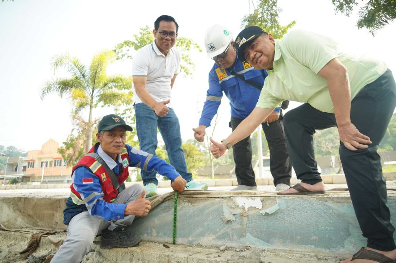 Bupati Garut Cek Proyek Jalan Anwar Musaddad, Targetkan Konstruksi Kuat dan Tahan Lama
