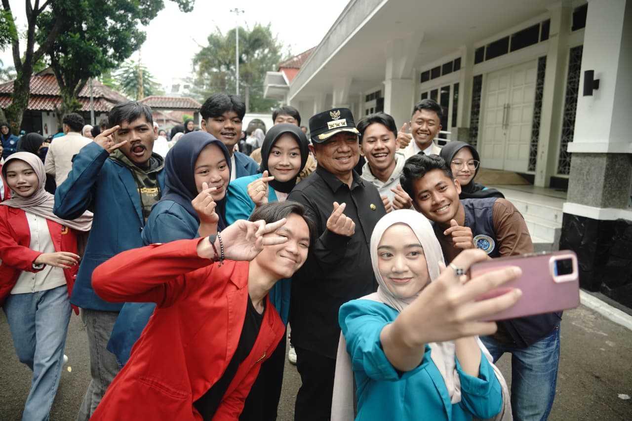 Bupati Garut Nilai KKN Gradasi Jadi Motor Penggerak Akselerasi Pembangunan Desa