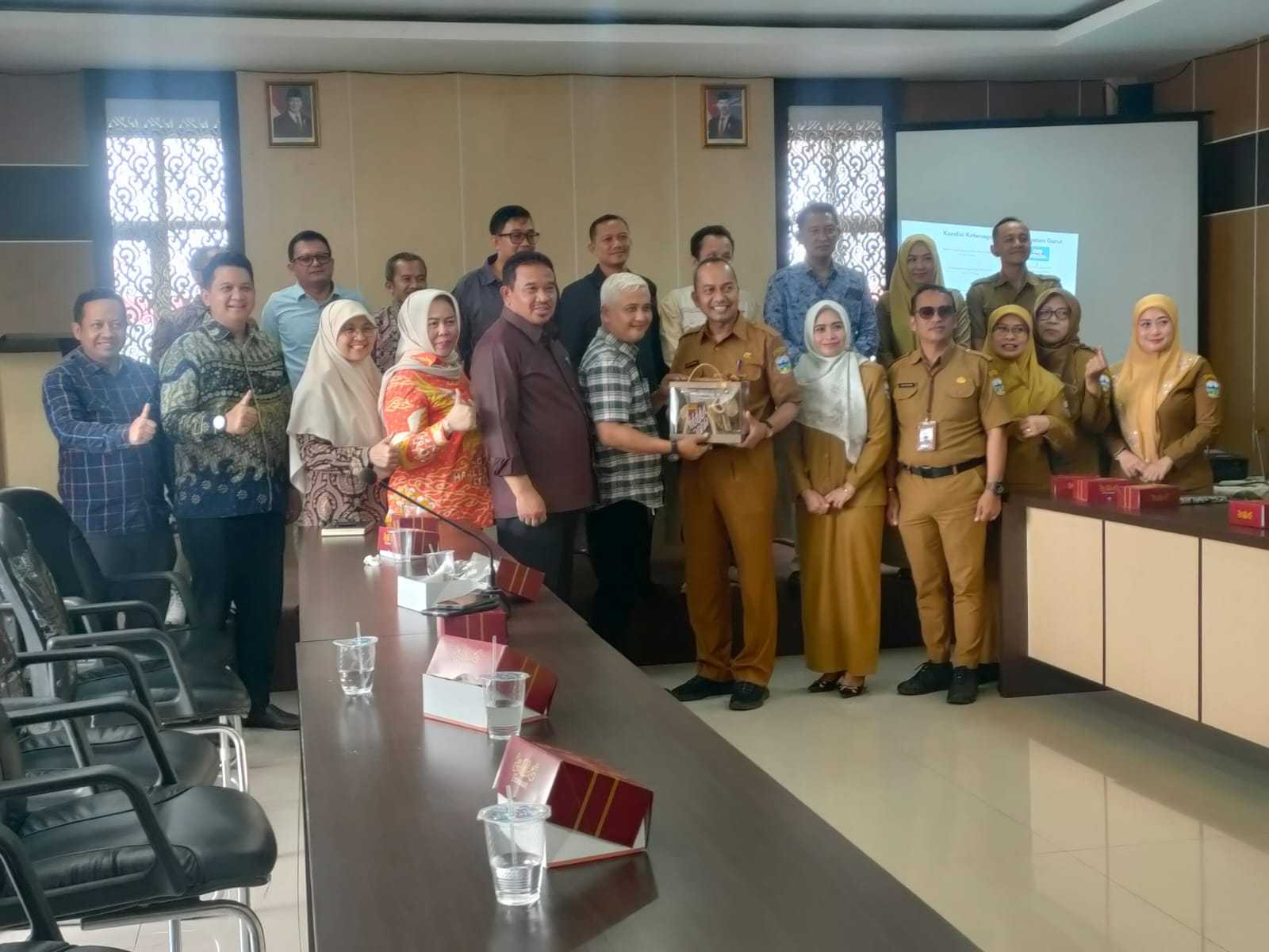 Ketua DPRD Majalengka Kunjungi Disnakertrans Garut, Bahas Rekrutmen Tenaga Kerja dan Peran BLK