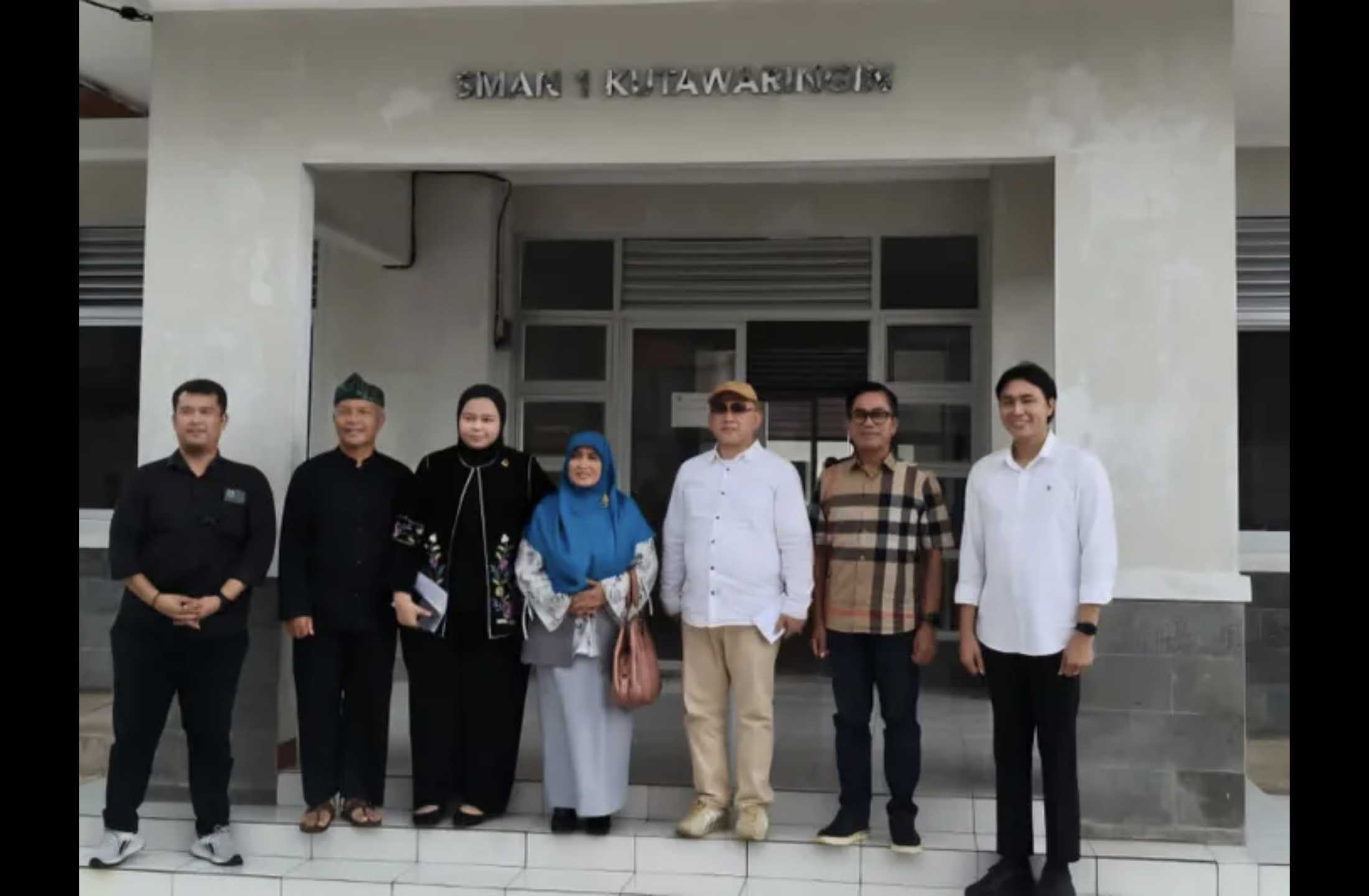 Bangunan Rusak Meski Belum Digunakan, H Aceng Malki Sidak SMAN 1 Kutawaringin