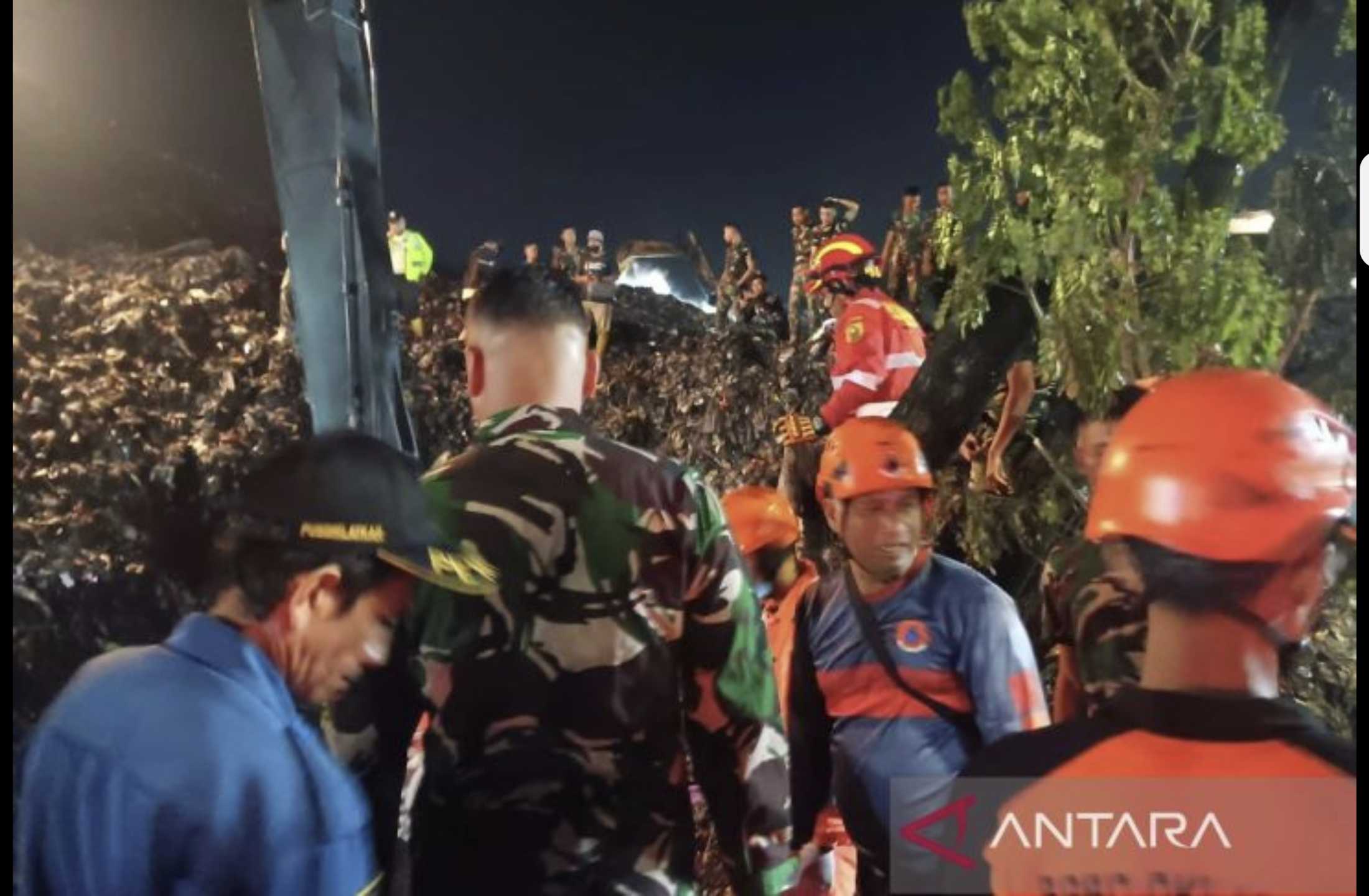 Korban Longsor Sampah di TPST Bantargebang Bertambah, Empat Orang Meninggal
