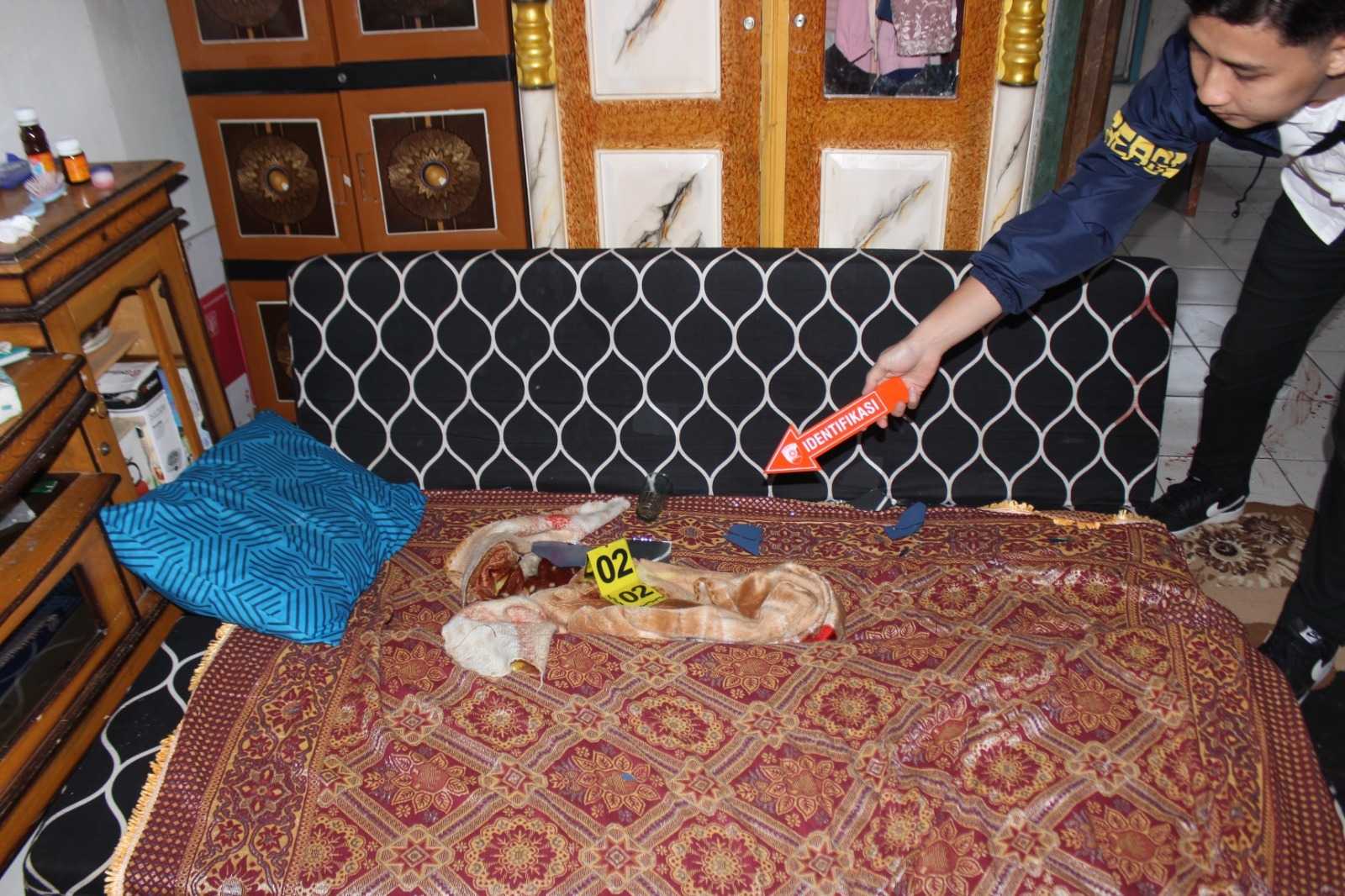 Polisi Ungkap Pelaku Penusukan Adik di Cisurupan Diduga Alami Gangguan Jiwa